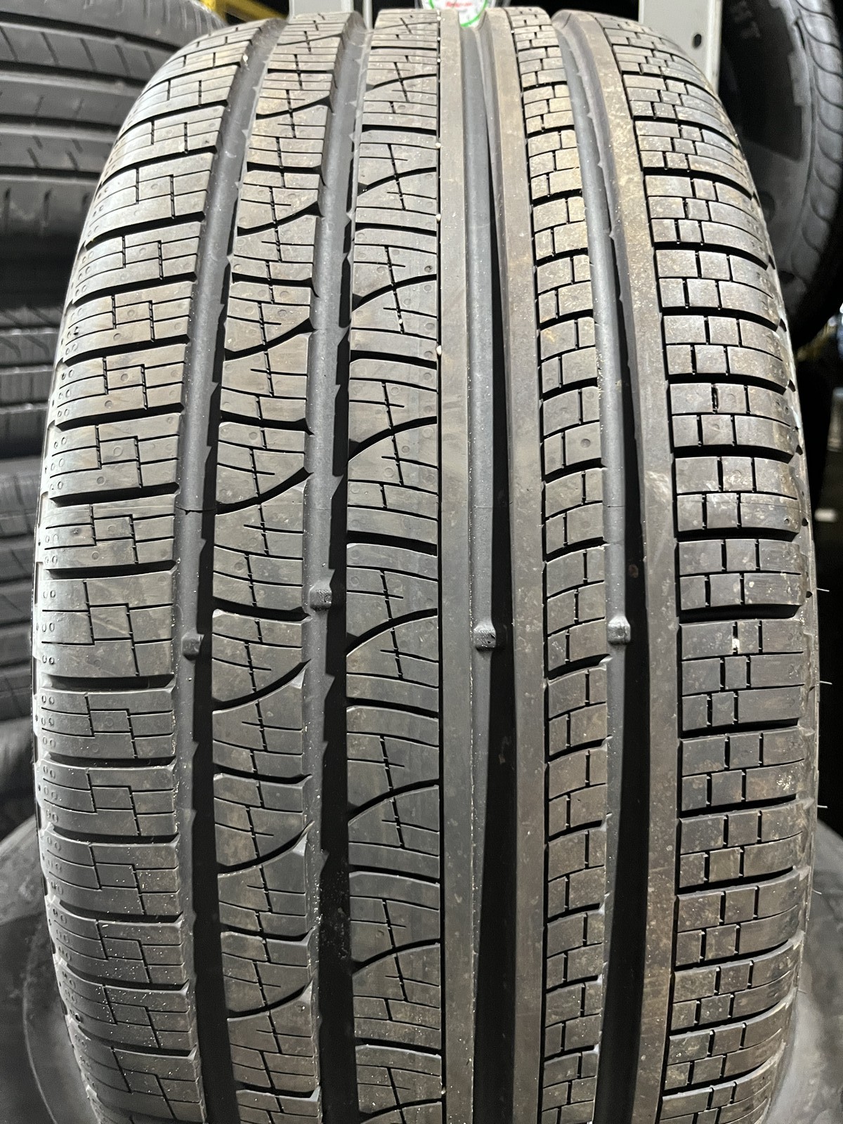 1 Tire Pirelli Scorpion Verde VOL 275/40R21 107V DOT.1625 10.75/32