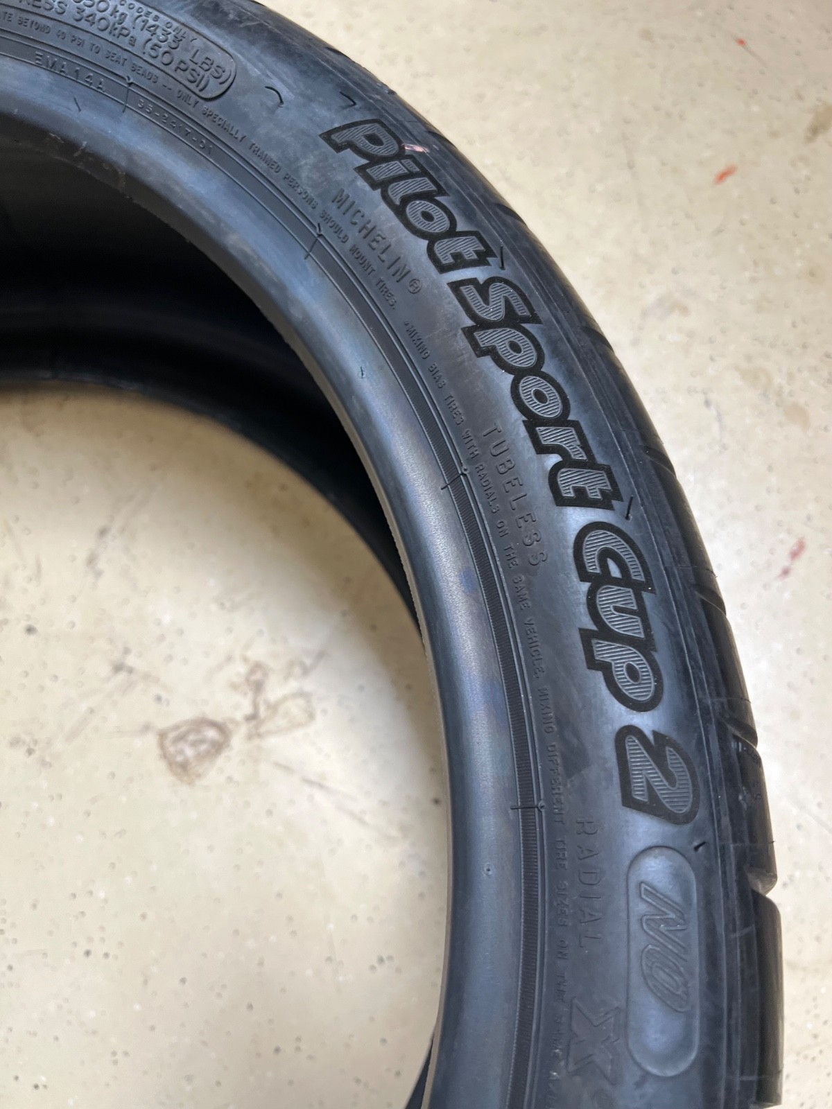1 – TAKEOFF 245/35ZR19 XL (93Y) Michelin Pilot Sport Cup 2 (N0) – 7114 NO REPAIR