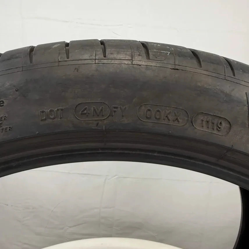 Used 285/35ZR20 Michelin Pilot Sport 4 S 104Y 4.5/32 (DOT 19)