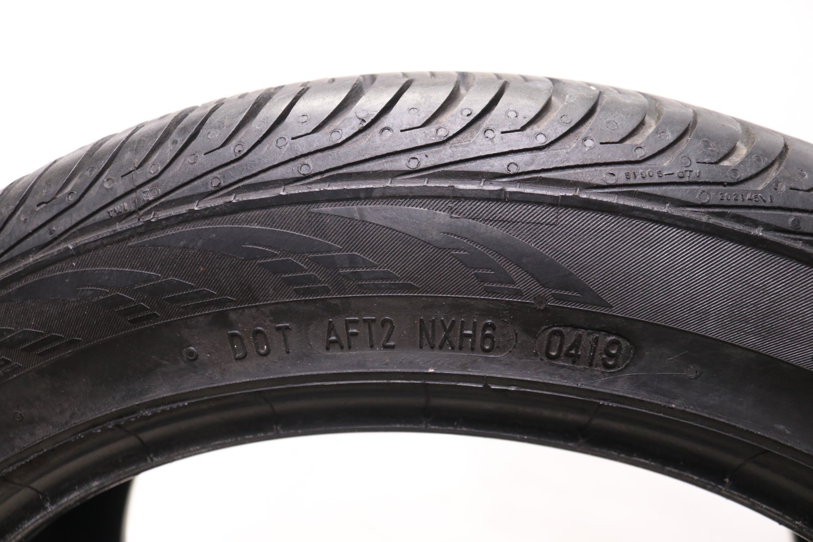 Set of 2 Used 235/45R17 Continental ContiProContact – 97H – 7-8/32 No Repairs