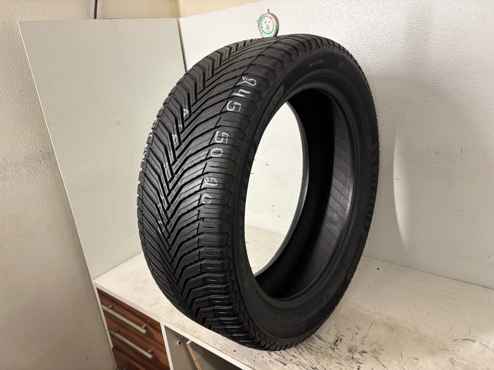 NO SHIPPING ONLY LOCAL PICK UP 1 tire 245 50 20 Michelin Crossclimate 2