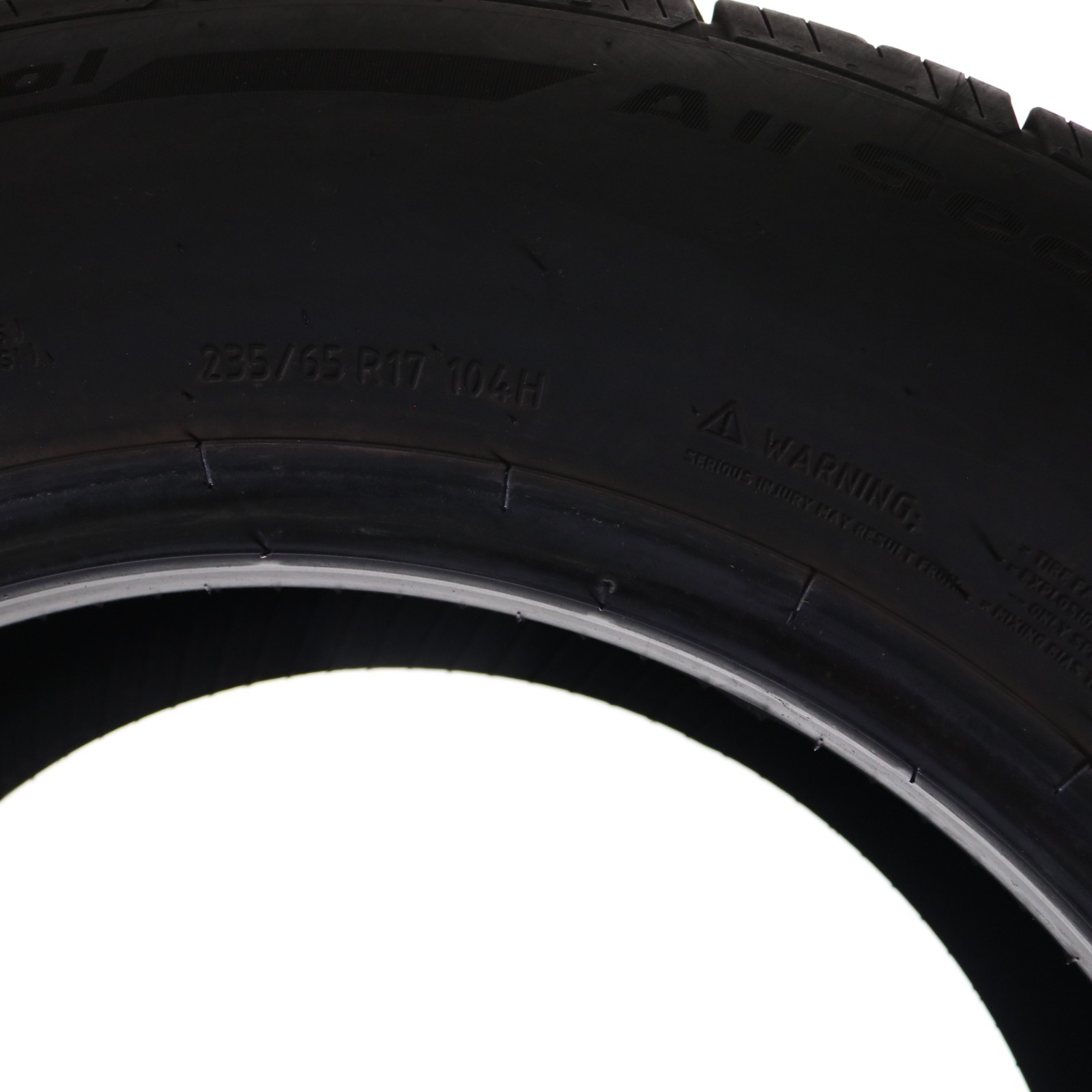Set of 4 Used 235/65R17 BFGoodrich Advantage Control – 104H – 9.5-10.5/32