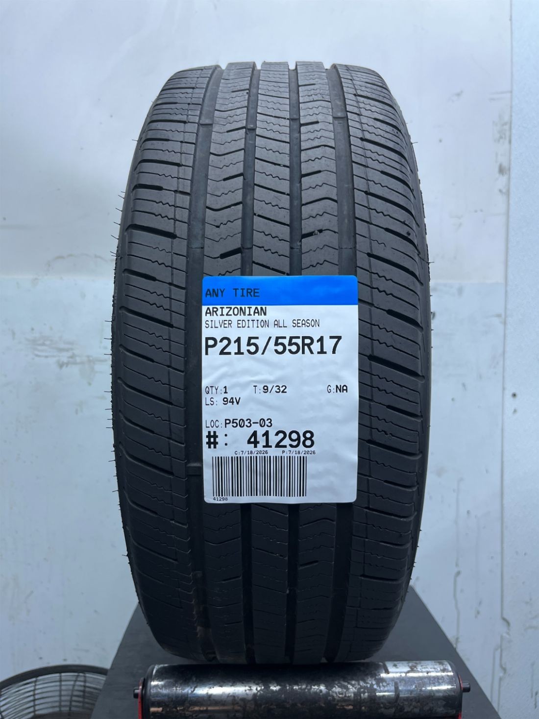 1 Used P215/55R17 Arizonian Silver Edition All Season 94 V – 9/32