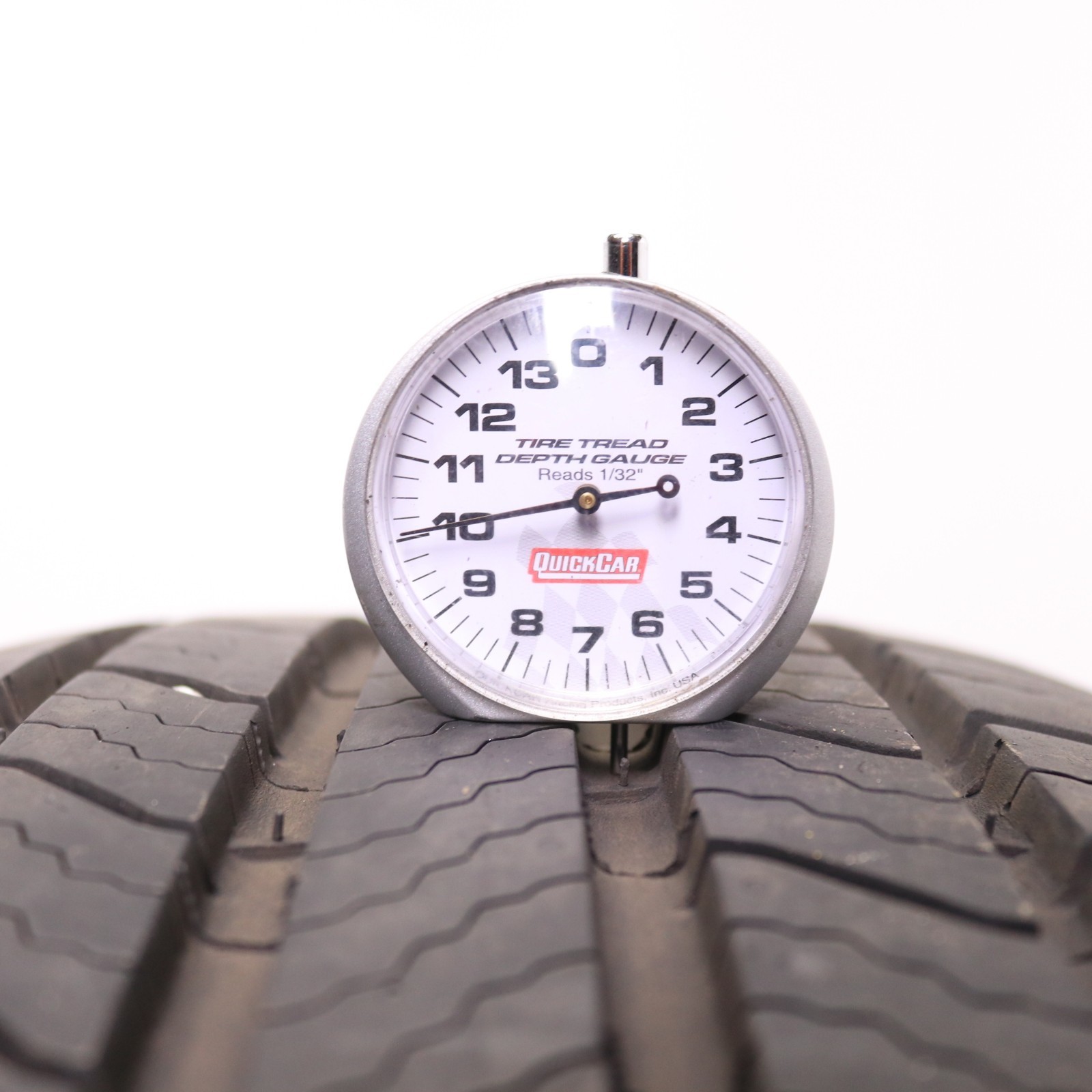 Set of 2 Used 245/60R18 Michelin Defender 2 – 105H – 9-10/32