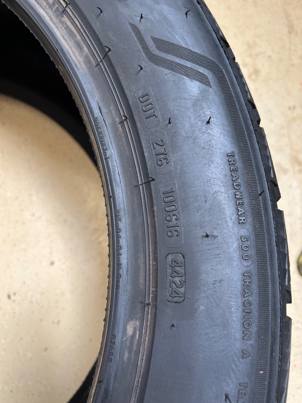 2 – TAKEOFF 315/40R21 XL (115V) Bridgestone Alenza Sport AS Enliten (NC0) – 7104