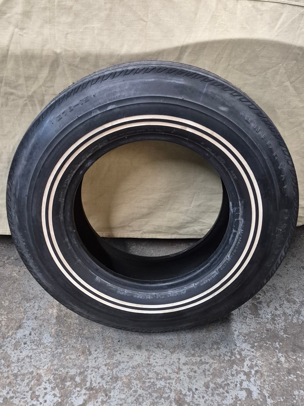 Vintage Uniroyal G78-15 Double White Stripe Bias Ply Tire