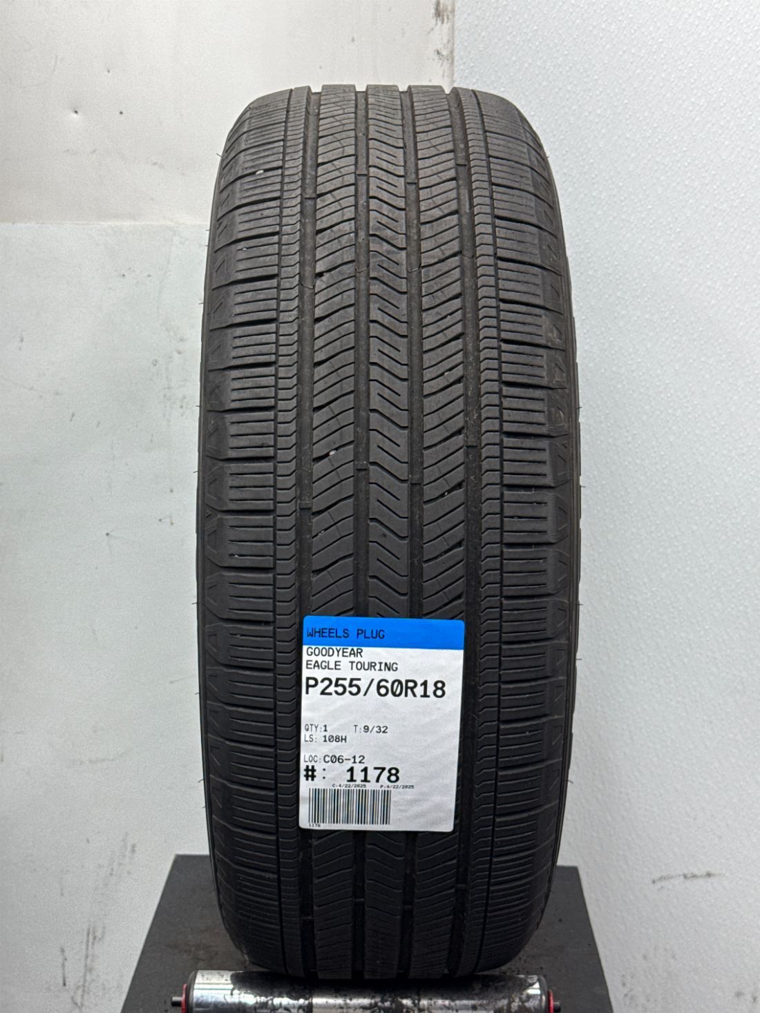 Used P255/60R18 Goodyear Eagle Touring 108 H – 9/32