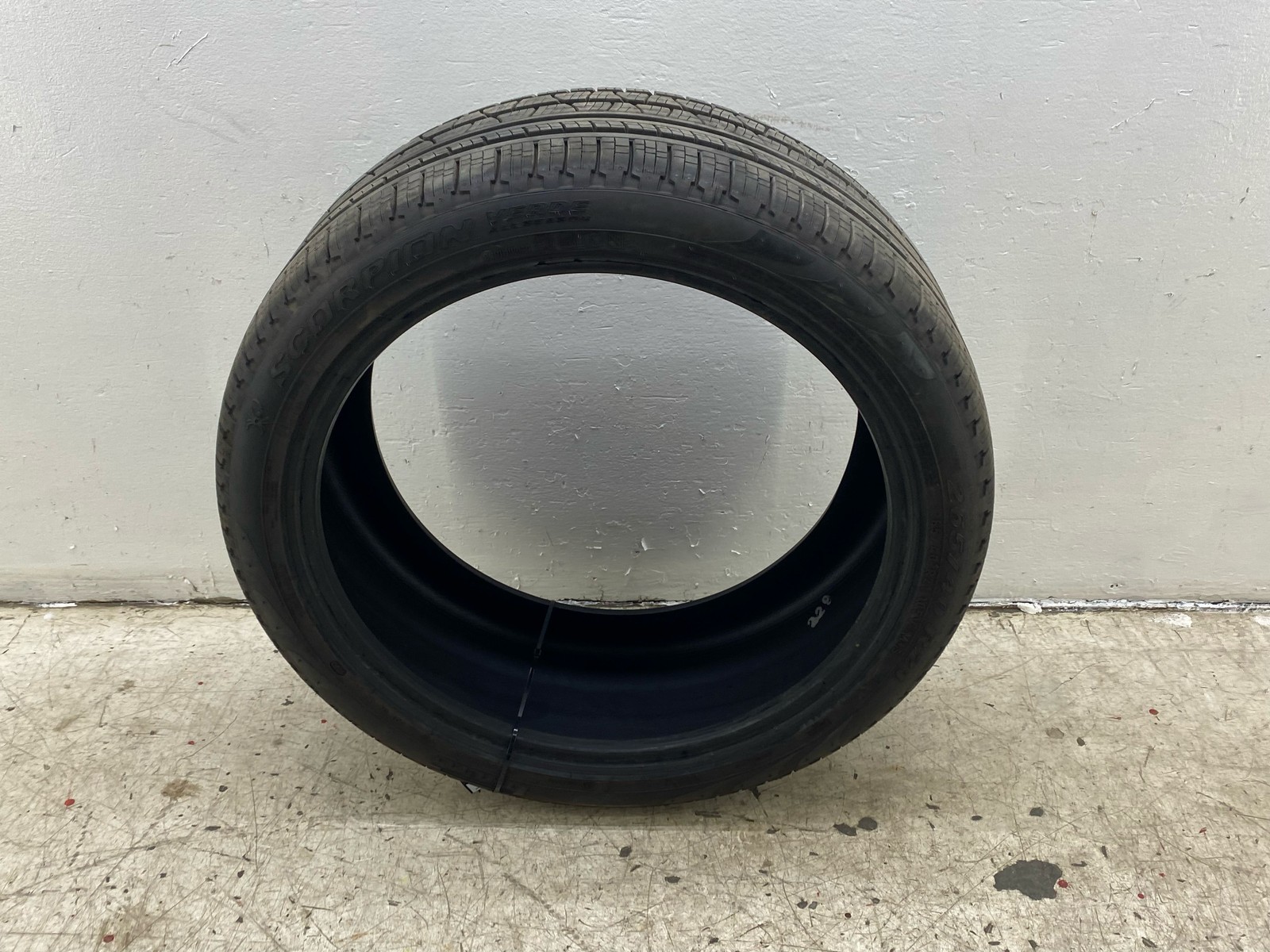 265/40/R21 PIRELLI SCORPION VERDE ALL SEASON 105V 10/32NDS DATECODE 5023