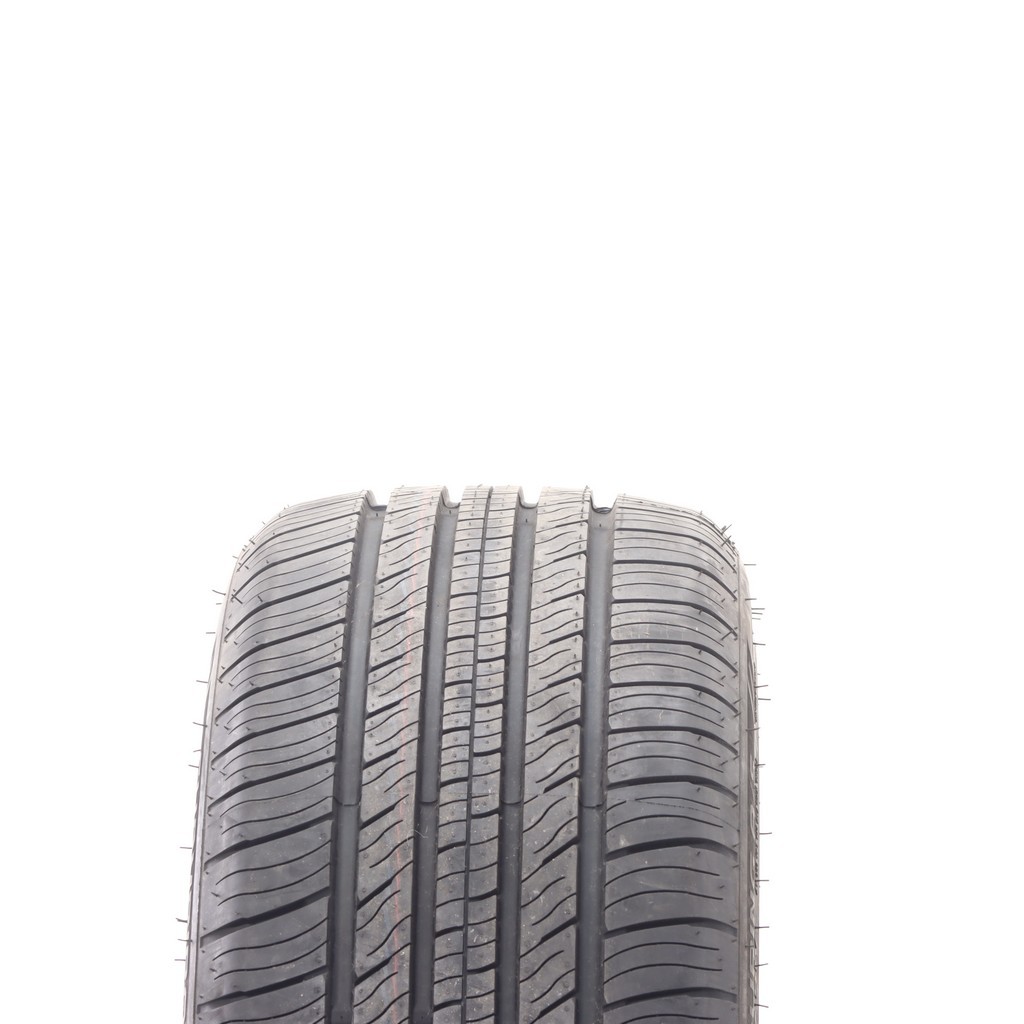New 225/45R17 GT Radial Champiro Touring AS 91V