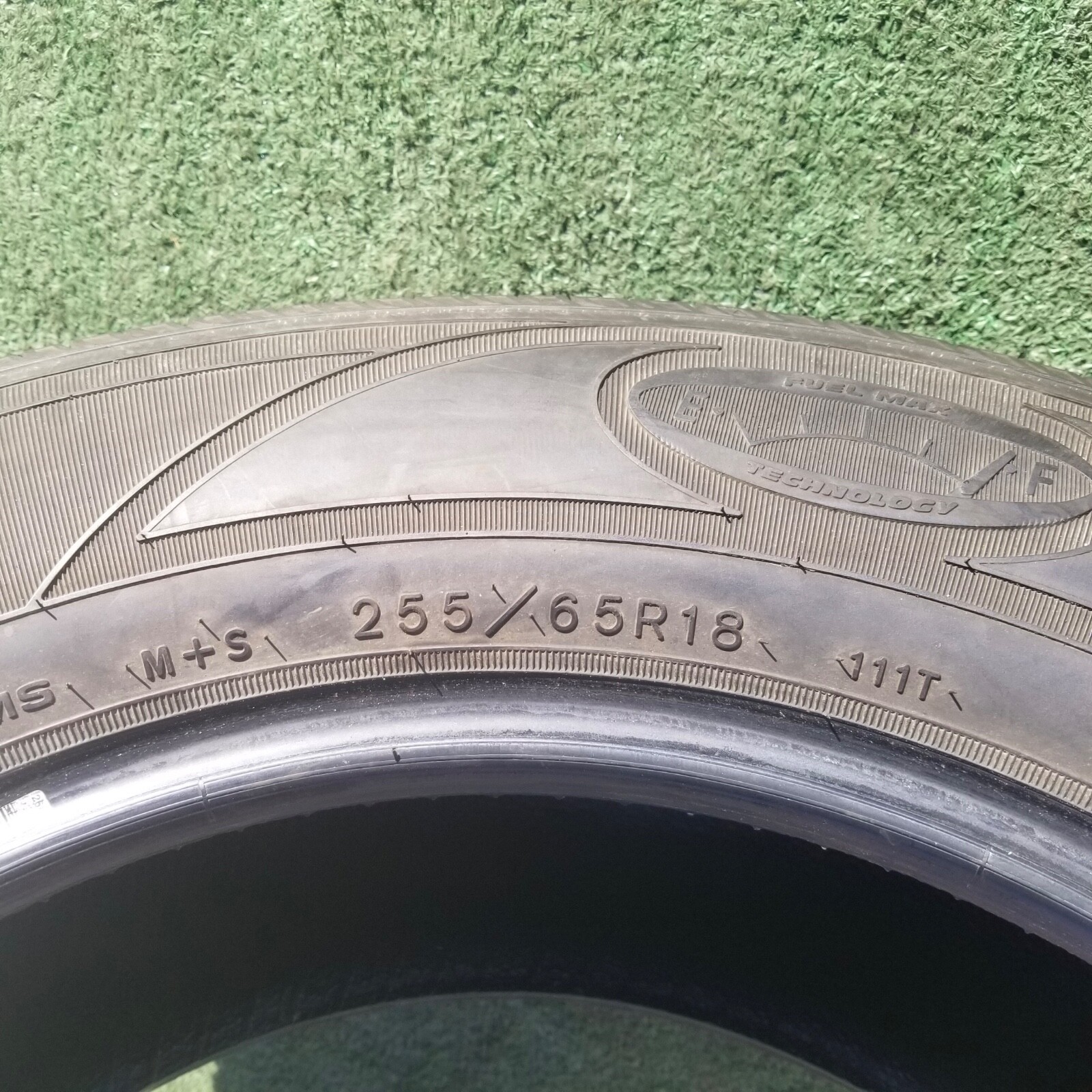 255/65R18 Goodyear Assurance CS Fuel Max Tire 255/65R-18 Cadillac Chevrolet 50%
