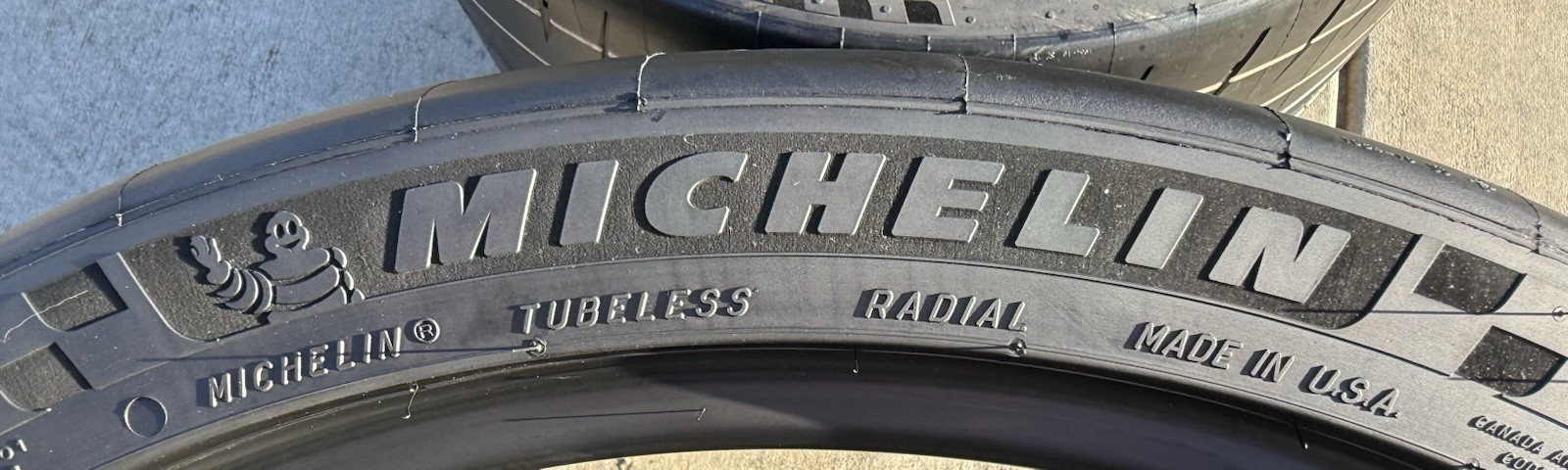 TWO BRAND NEW 345/25ZR21 (104Y) Michelin Pilot Sport Cup 2R ZP C8 Corvette Tires