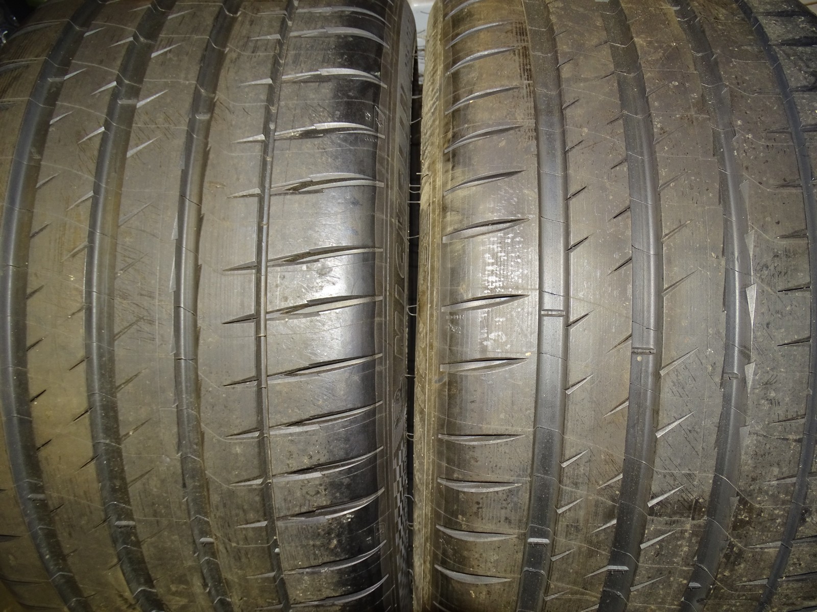 2x 295 35 20 R20 105Y Michelin Pilot Sport 4S MO1B AMG 2024 Summer Tyres New