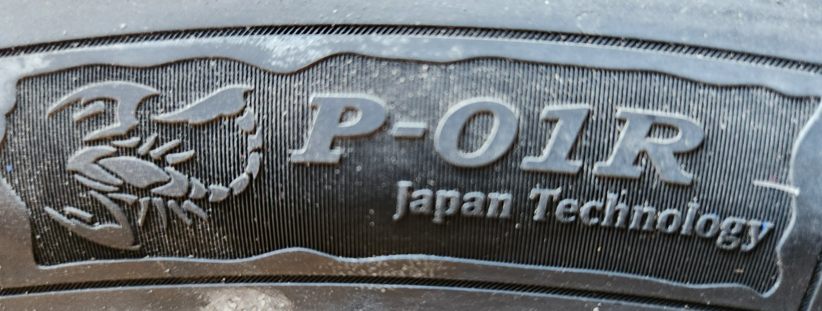 295/30/18 Vitour Tempesta P1 DOT Legal High Performance 200TW Competition Tires