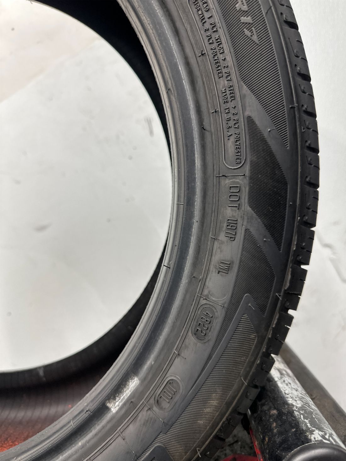 Used P205/50R17 Cooper Endeavor 93 V – 10/32