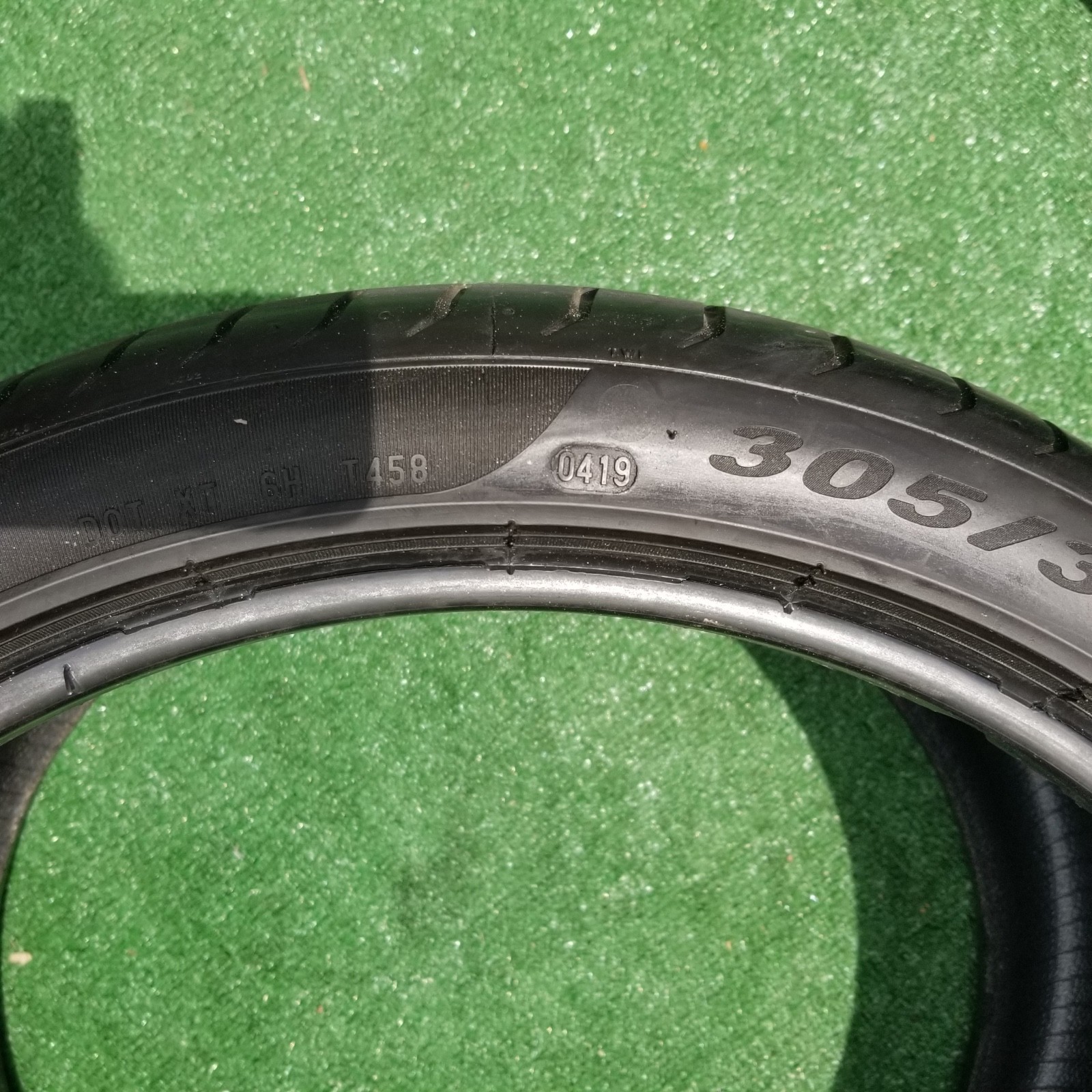 305/30R20 Pirelli P Zero Tires 305/30ZR-20 305/30ZR20 103Y AM4 Aston Martin 60%