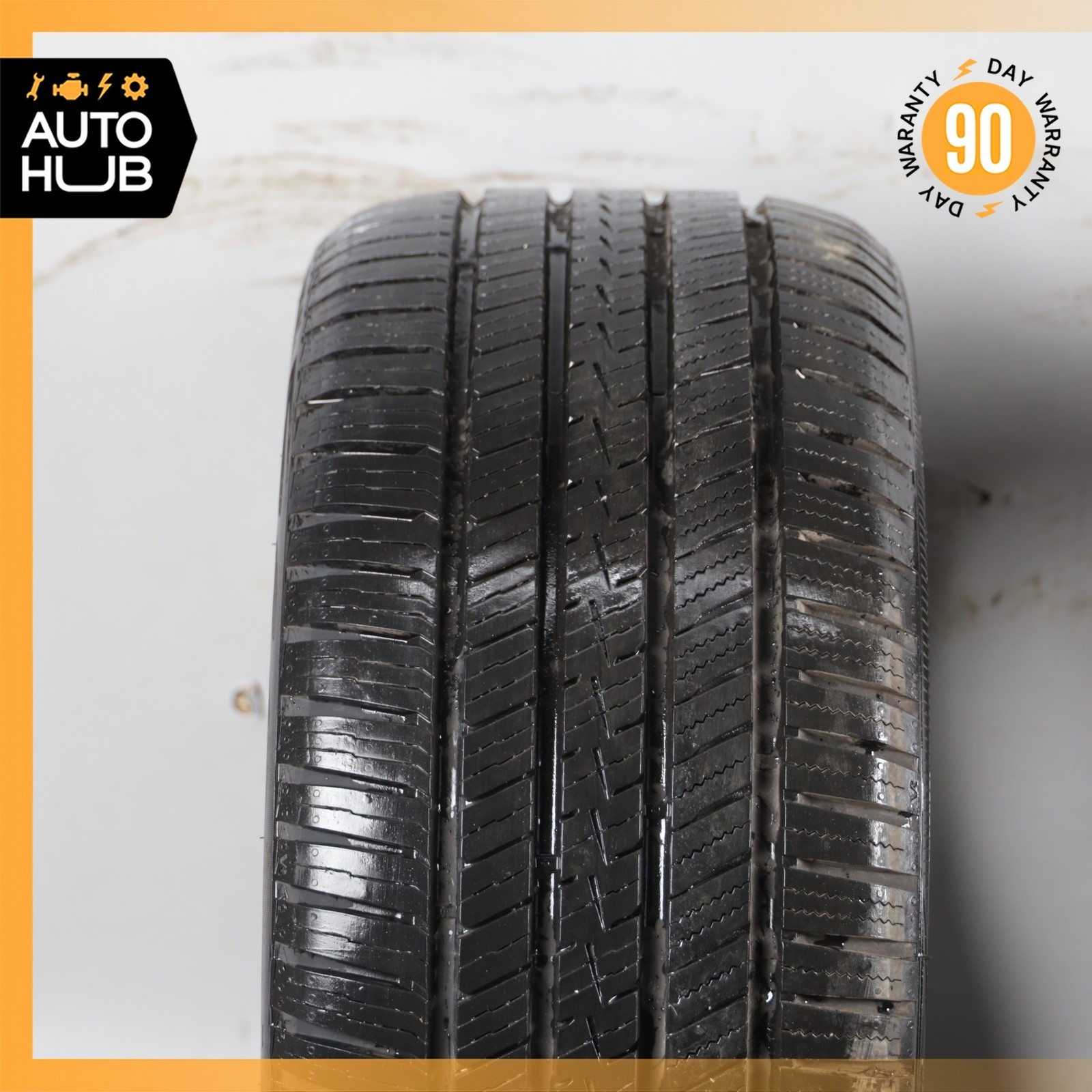 245/40R17 Vredestein Hypertrac All Season 245 40 17′ 91Y Tire Set of 2
