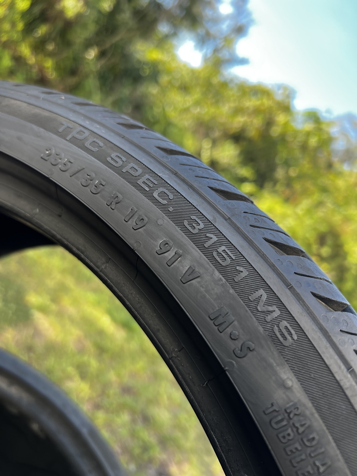 1 Tire Continental ProContact RX SSR TPC 235/35R19 91V DOT.2324 8/32 NO Patch