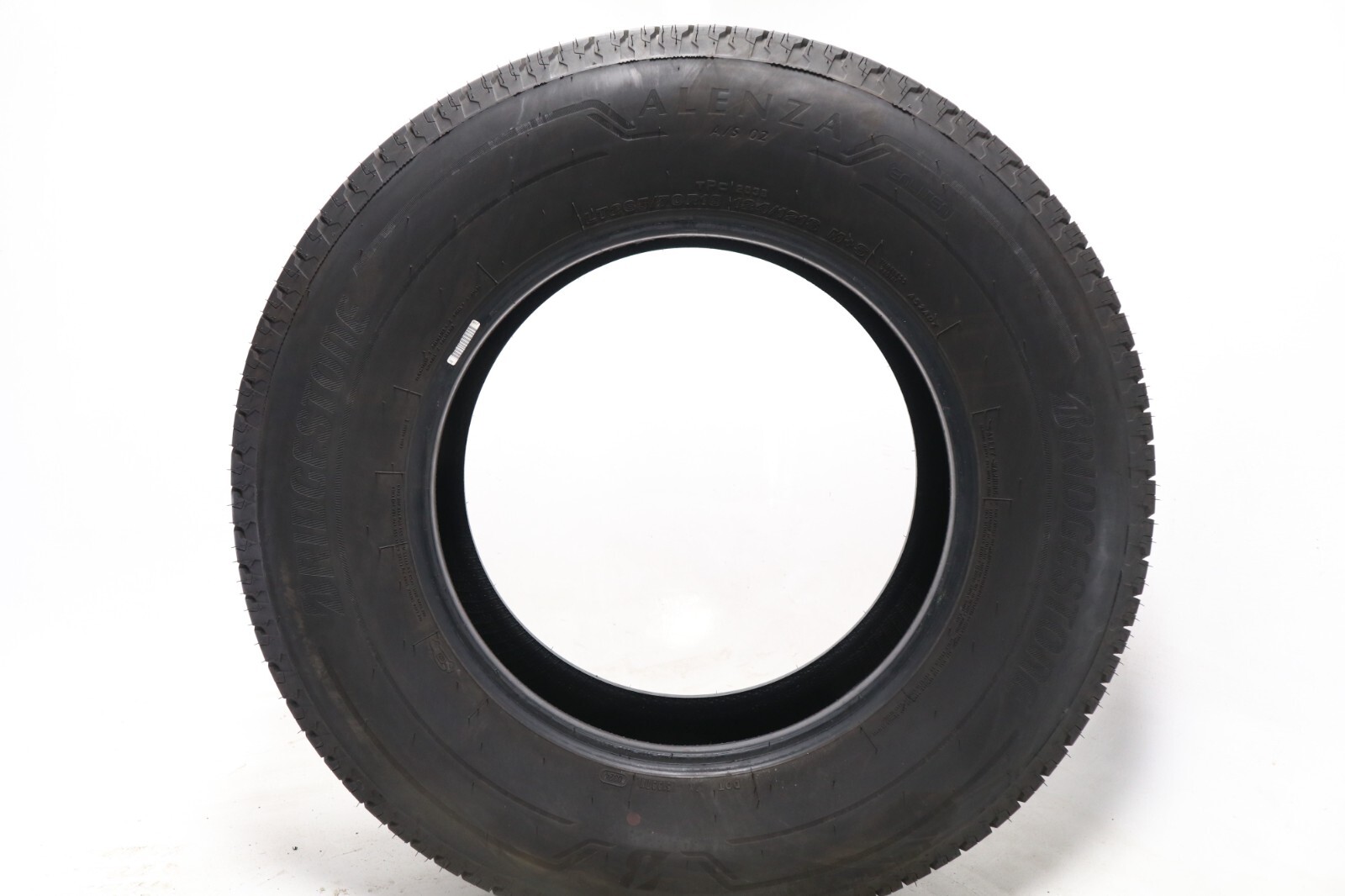 Set of 2 Used LT 265/70R18 Bridgestone Alenza A/S 02 ENLITEN – 124/121S – 11/32
