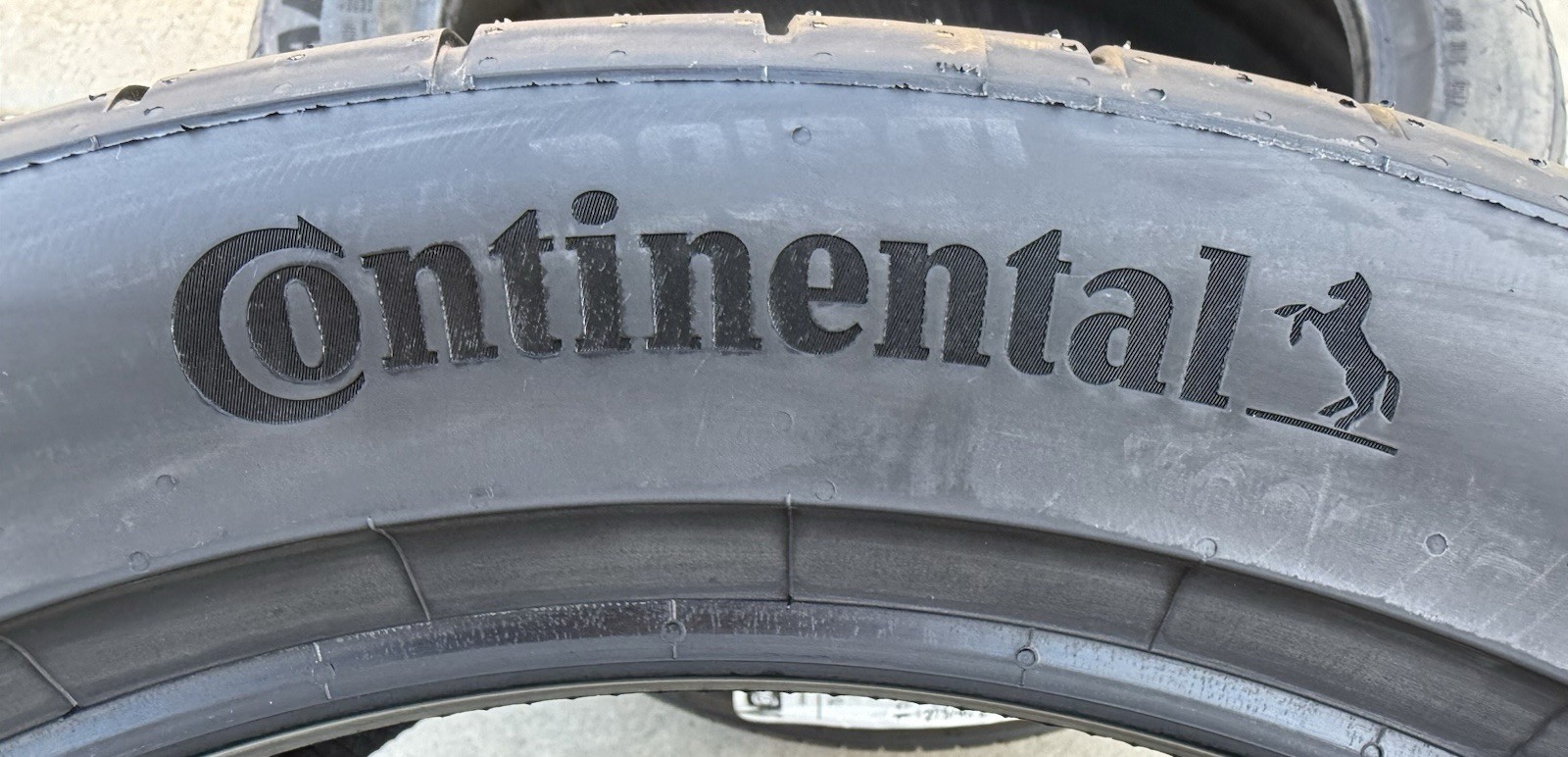 TWO BRAND NEW 275/40ZR19 Continental ExtremeContact Sport Like Michelin Sport 4S