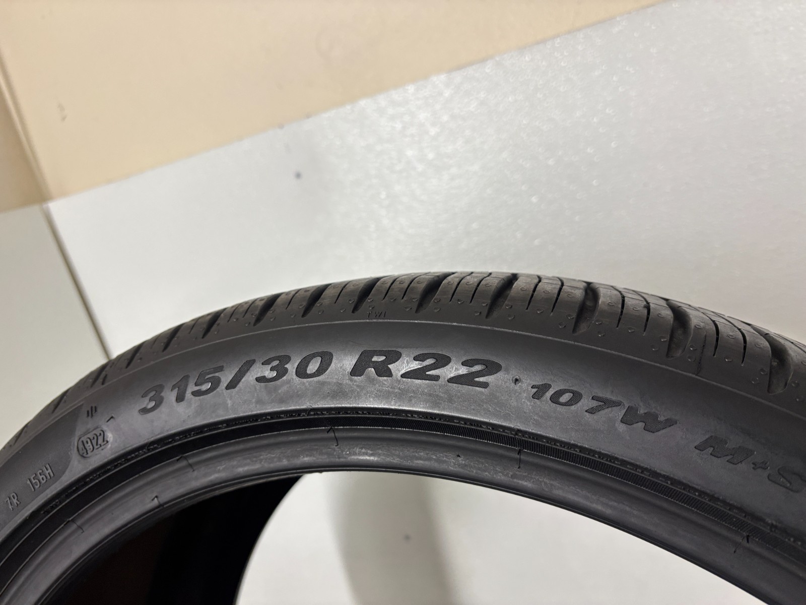 NO SHIPPING ONLY LOCAL PICK PICK UP 2 Tires 315 30 22 Pirelli P Zero All Season