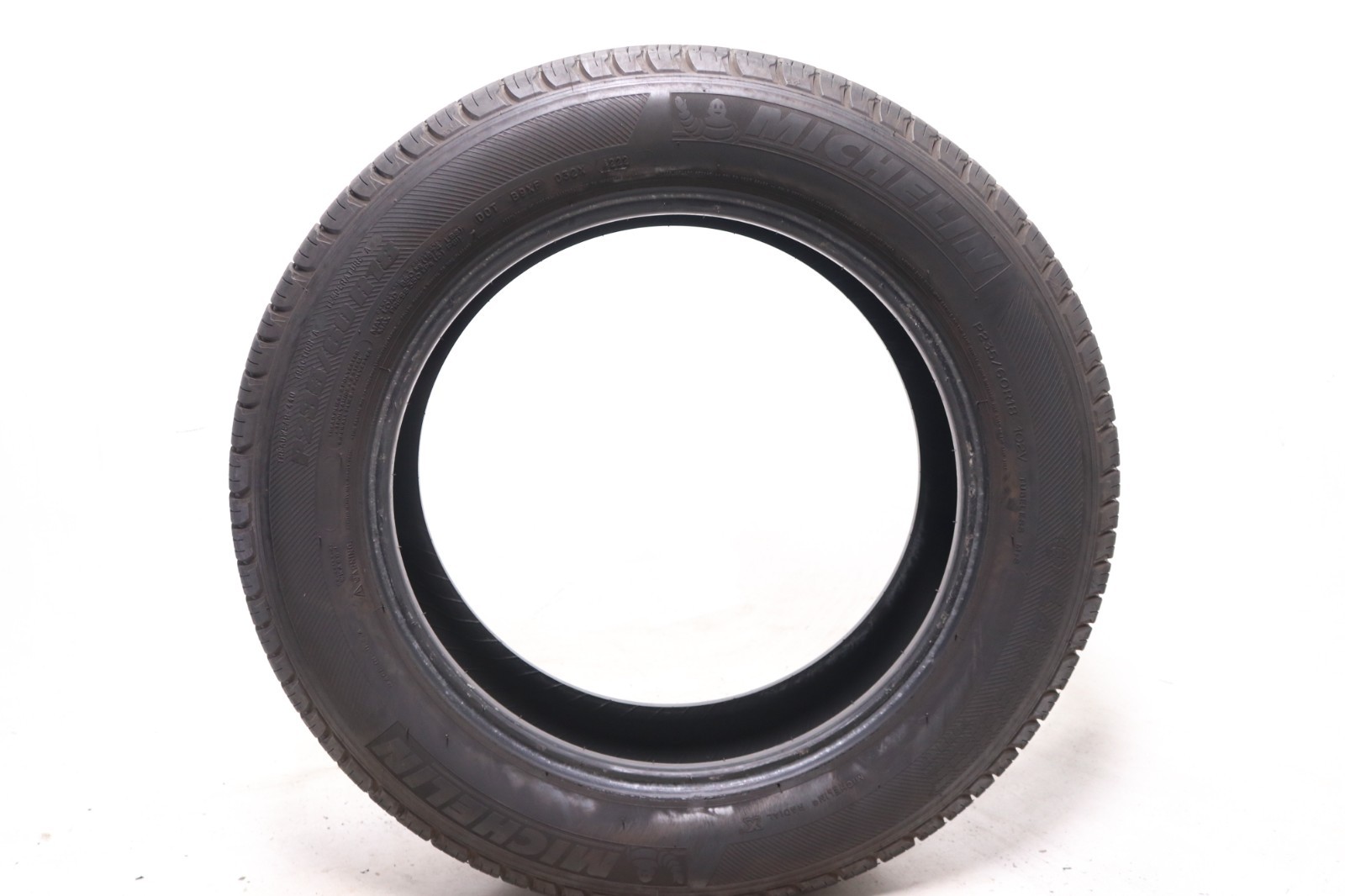 Set of 4 Used 235/60R18 Michelin Latitude Tour HP – 102V – 8-9/32