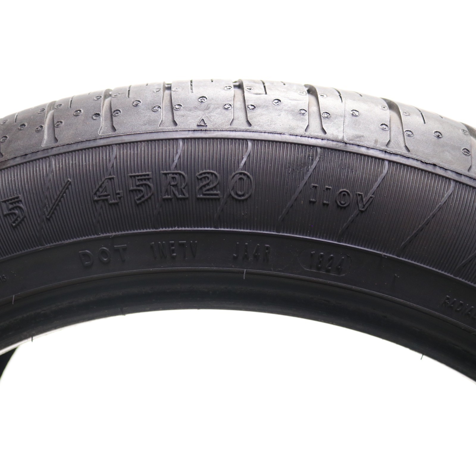 Used 275/45R20 Goodyear Eagle LS-2 N1 – 110V – 8/32