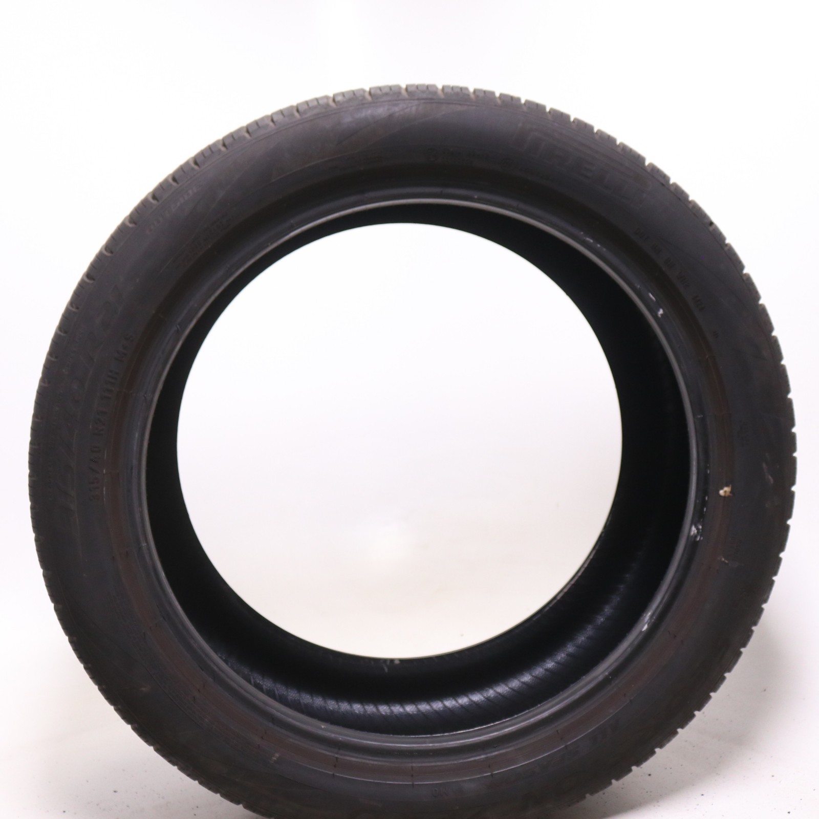 Set of 2 Used 315/40R21 Pirelli Scorpion Zero All Season MO – 111H – 6.5-7/32