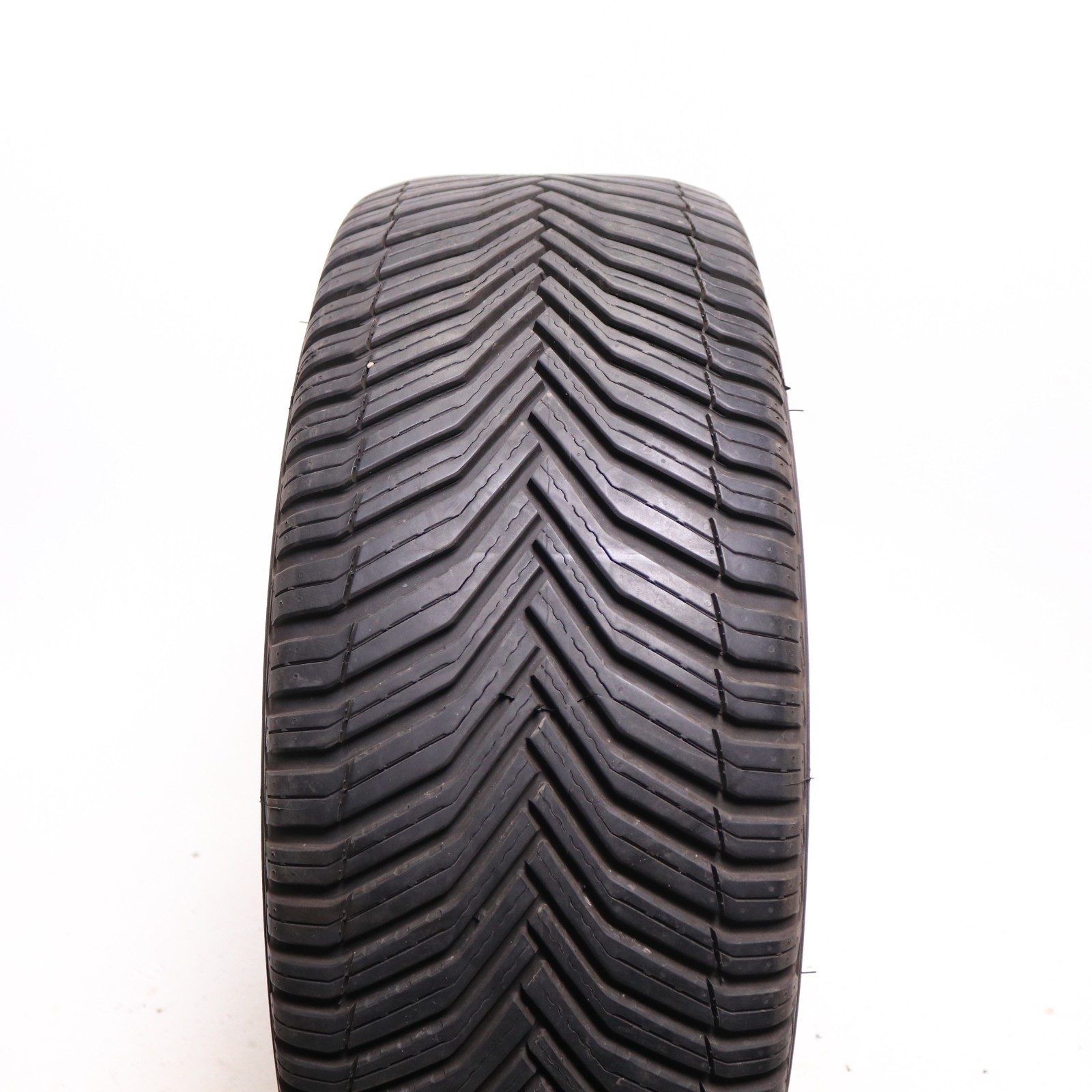 Set of 2 Used 235/50R18 Michelin CrossClimate 2 – 97V – 8-9/32 No Repairs
