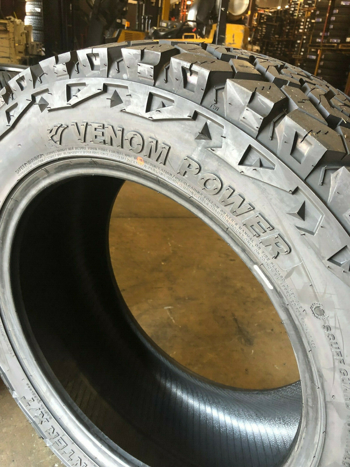 1 NEW 33X14.50R22 E Venom Terra Hunter XT 33 14.50 22 All Terrain Tires AT 10ply