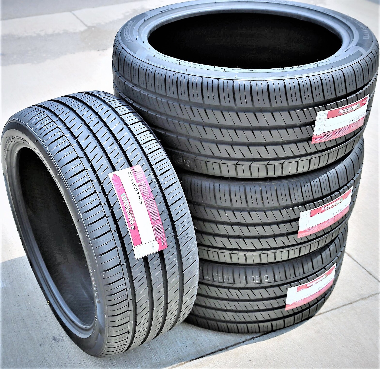 4 Tire 285/45ZR21 285/45R21 Landspider Citytraxx H/P AS High Performance 113W XL