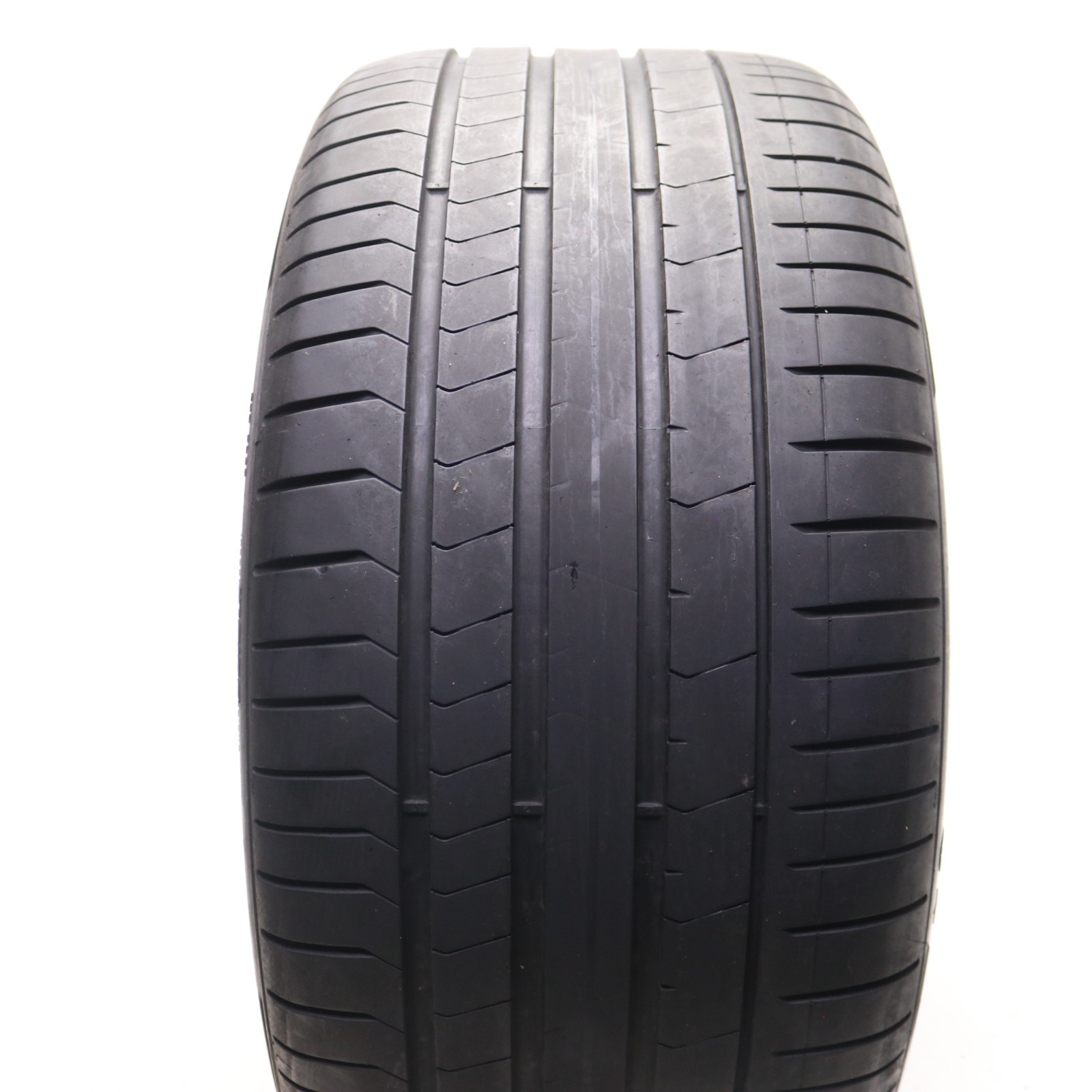 Used 315/35R21 Pirelli P Zero PZ4 Run Flat – 111Y – 6.5/32 No Repairs
