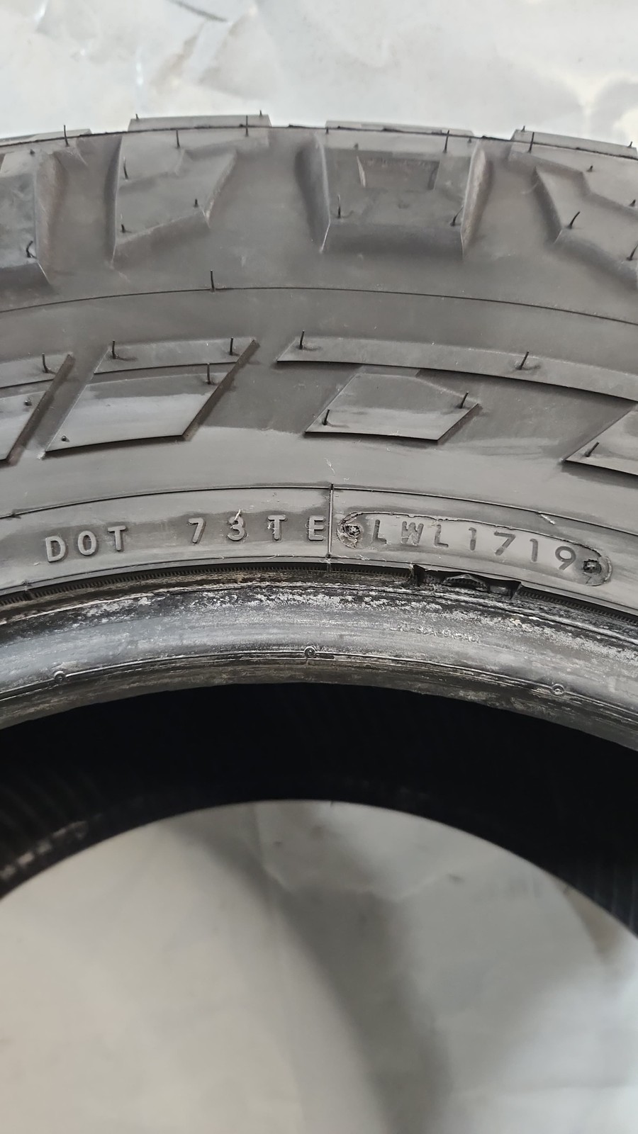 Set of 2 – 37X13.50R20 Nitto Ridge Grappler – Used Tires