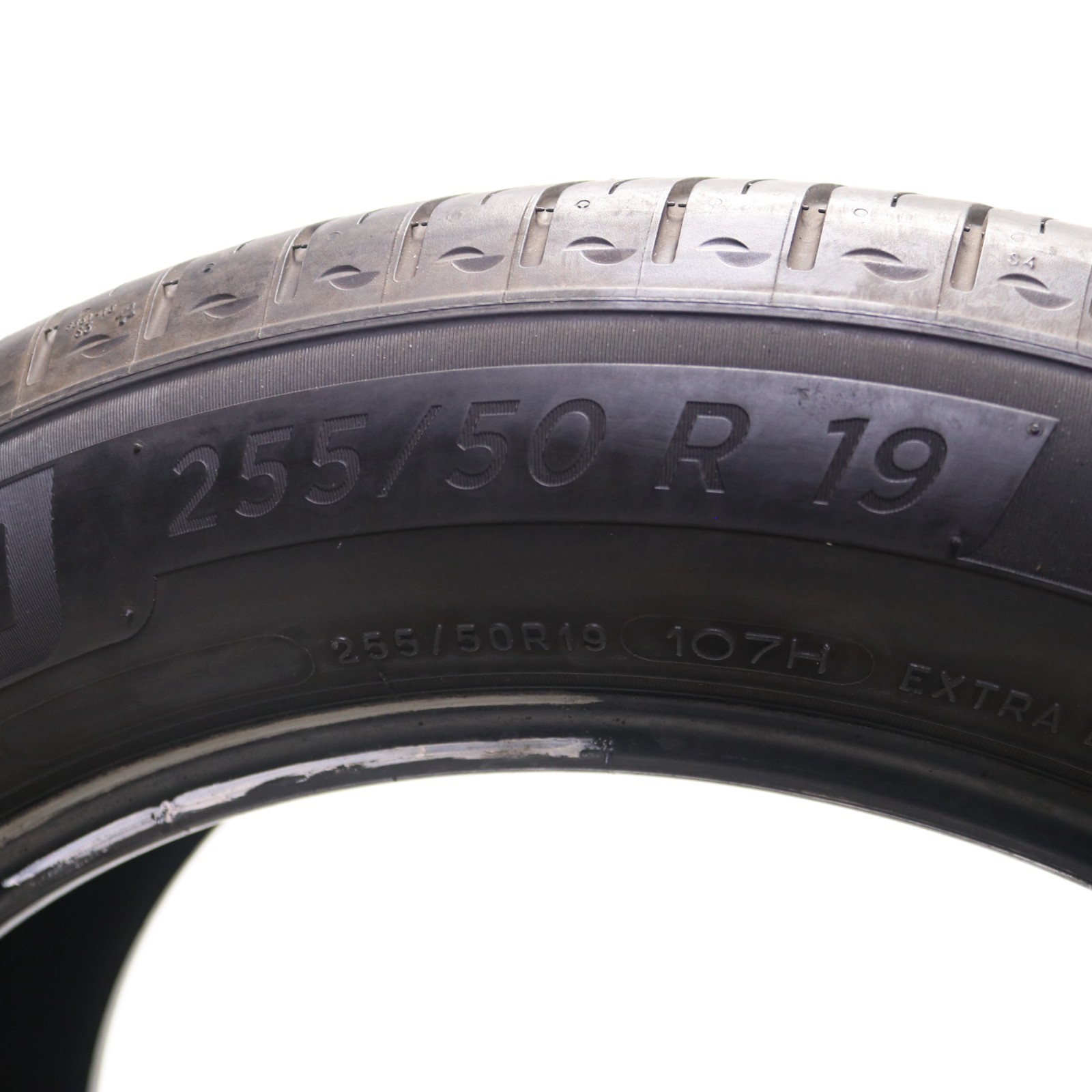 Set of 2 Used 255/50R19 Michelin Primacy Tour A/S MO – 107H – 7-7.5/32