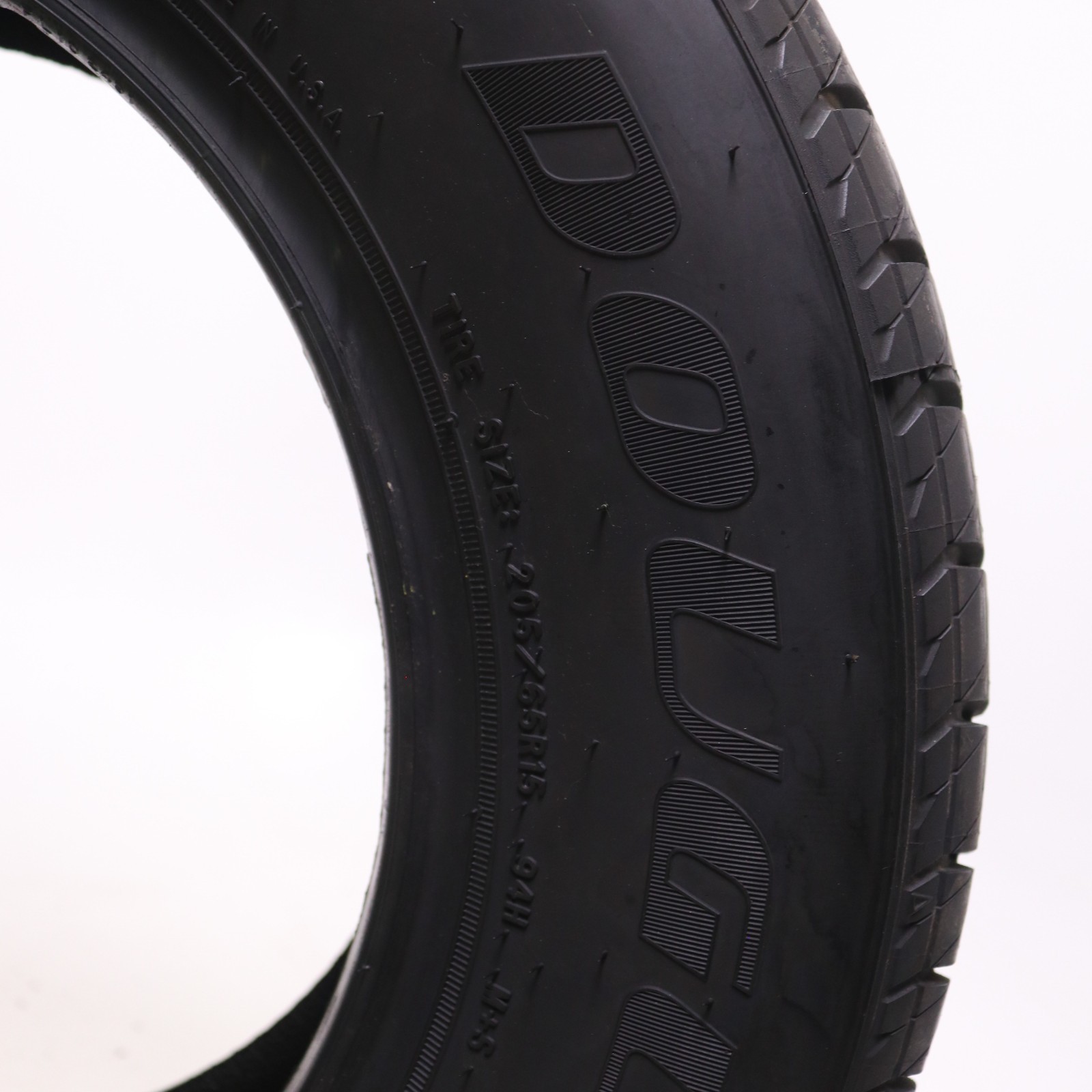 New 205/65R15 Douglas Touring A/S – 94H – 8.5/32