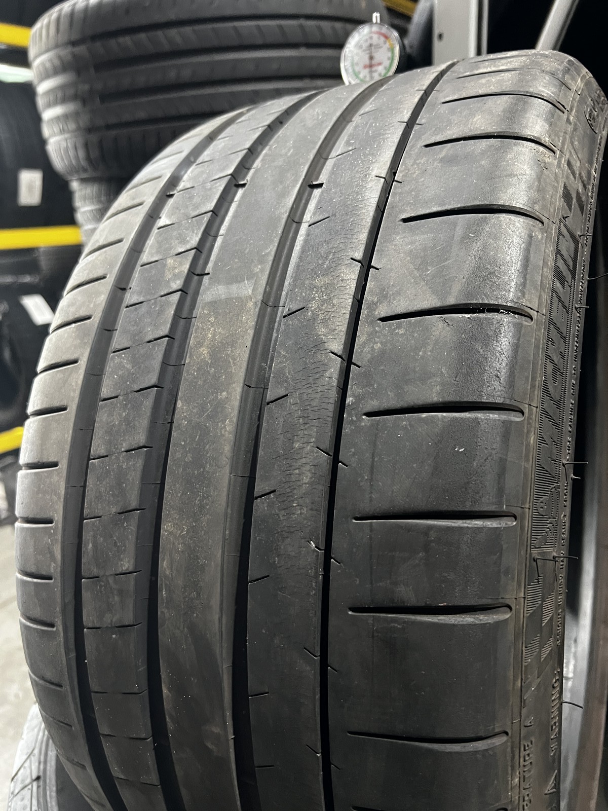 1 Tire Michelin Pilot Super Sport ★ BMW 285/30ZR20 99Y DOT.0124 7/32