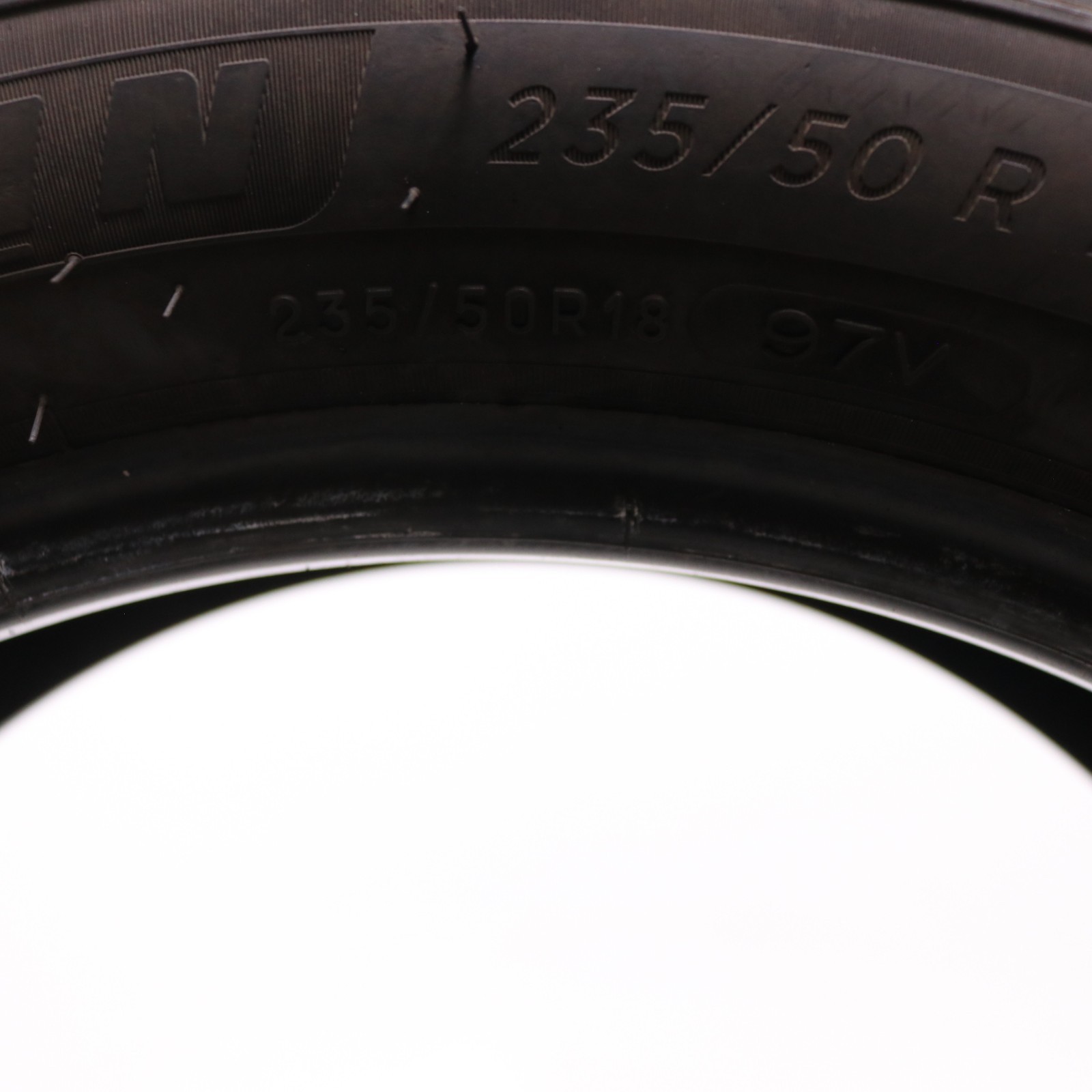 Set of 2 Used 235/50R18 Michelin CrossClimate 2 – 97V – 8-9/32 No Repairs