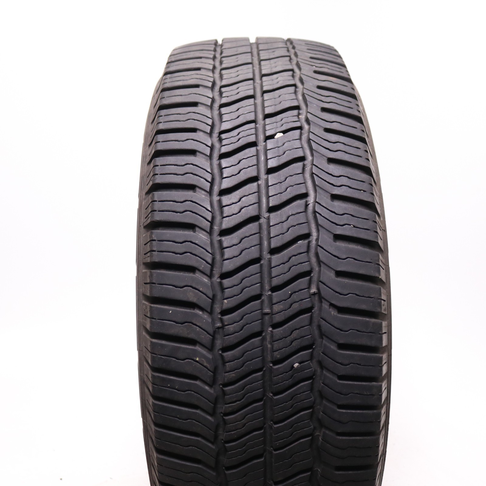 Set of 2 Used LT 265/70R17 Michelin Agilis CrossClimate – 121/118R – 10/32