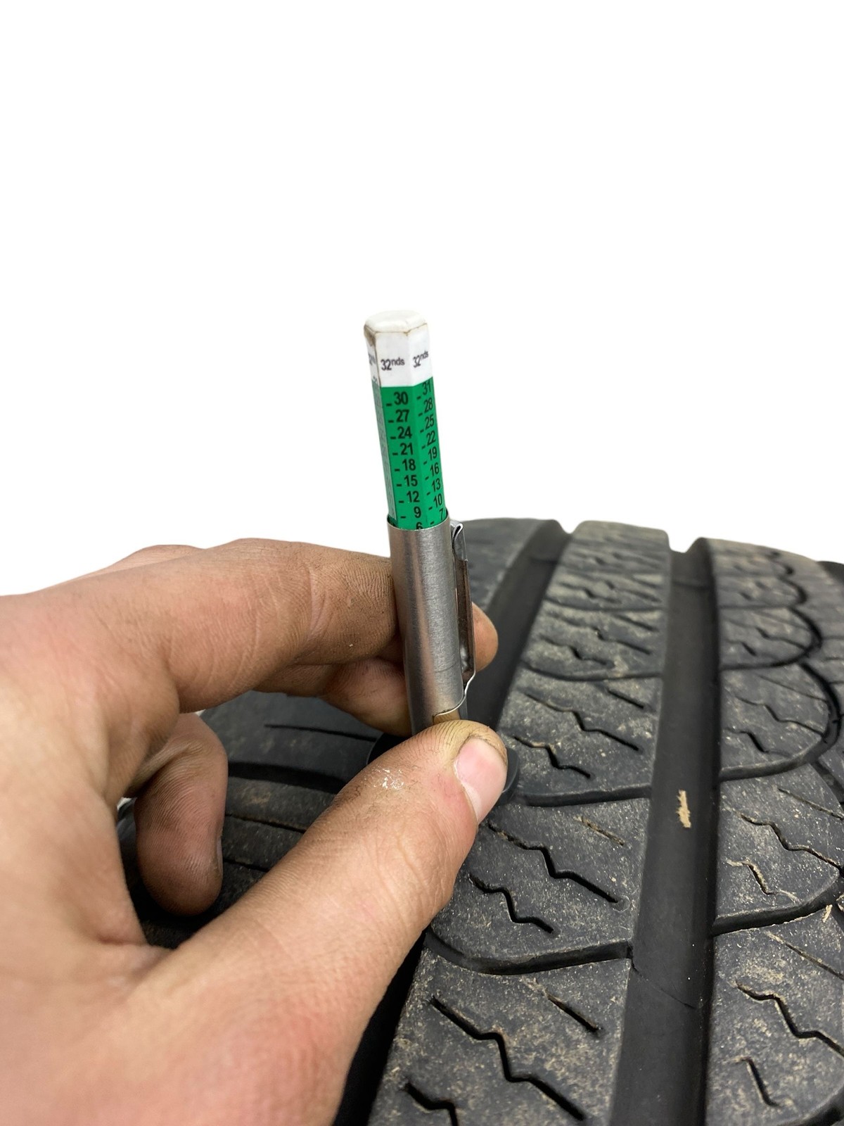 (C) Pirelli Scorpion As Plus 3 255/50R19 Tire 8/32Nds Dot (0124)