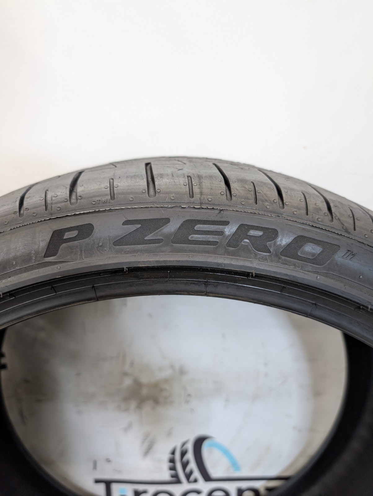 Used 315/30ZR22 Pirelli P Zero PZ4 107Y – 7/32