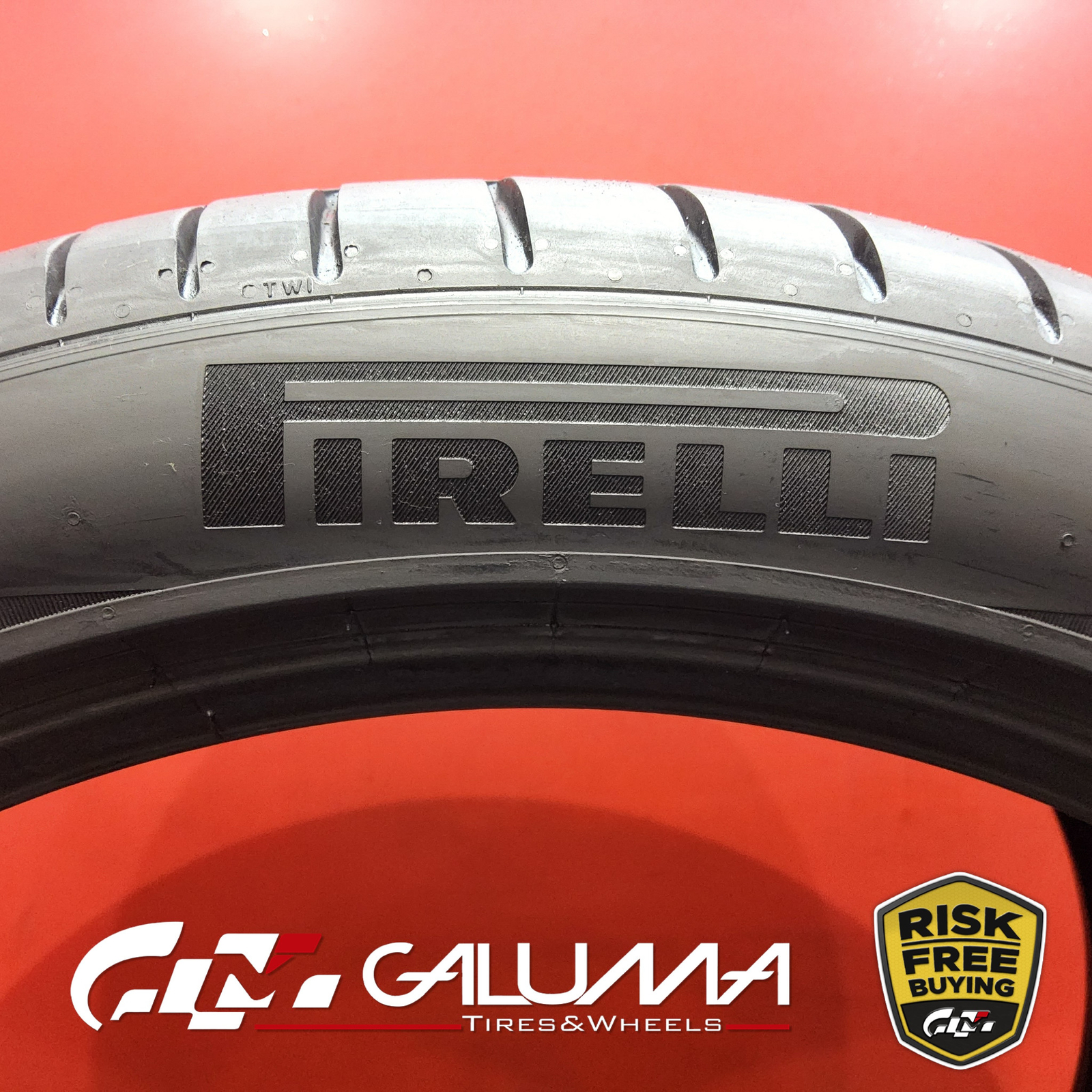Set of 2 Tires Pirelli P Zero PZ4 Run Flat 315/35R21 315/35/21 3153521 #85810