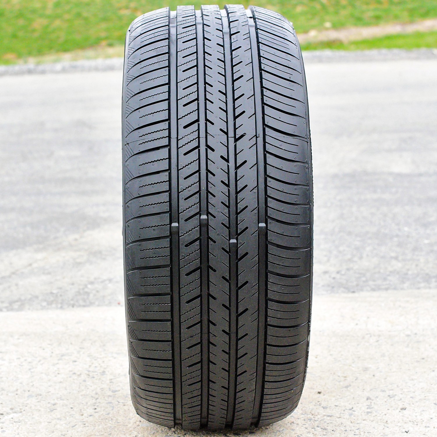 4 Tires 225/50R16 Atlas Tire Force UHP AS A/S High Performance 92W