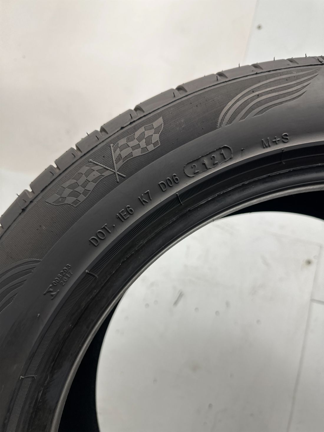 Used P235/50R18 Otani KC 2000 101 W – 9/32