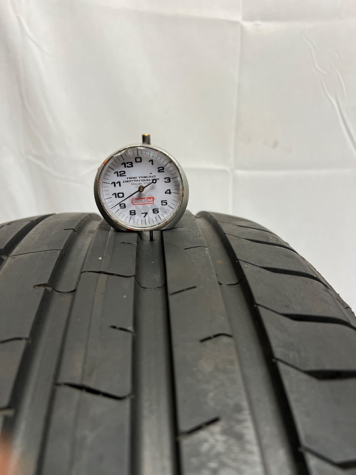 1 – TAKEOFF 235/35ZR20 (88Y) Pirelli P Zero PZ4 (N1) Porsche – 7101 NO REPAIRS