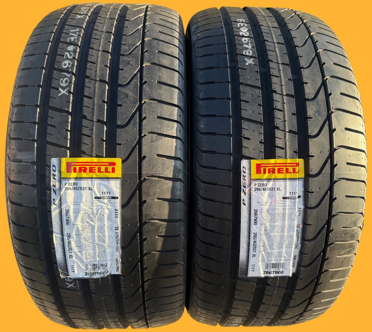 Set of TWO BRAND NEW 295/40ZR21 111Y Pirelli P Zero Tires 2954021
