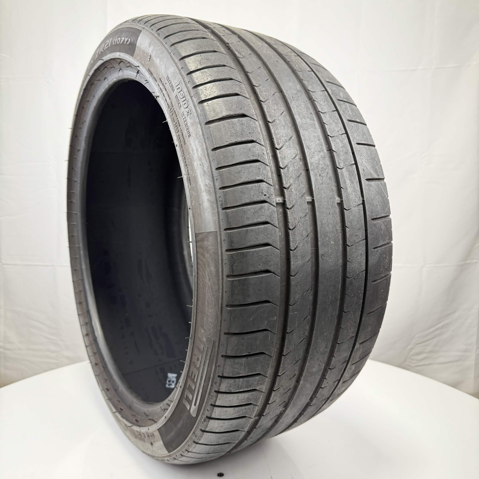 Used 295/35ZR21 Pirelli P Zero PZ4 107Y 6/32 (DOT 24)