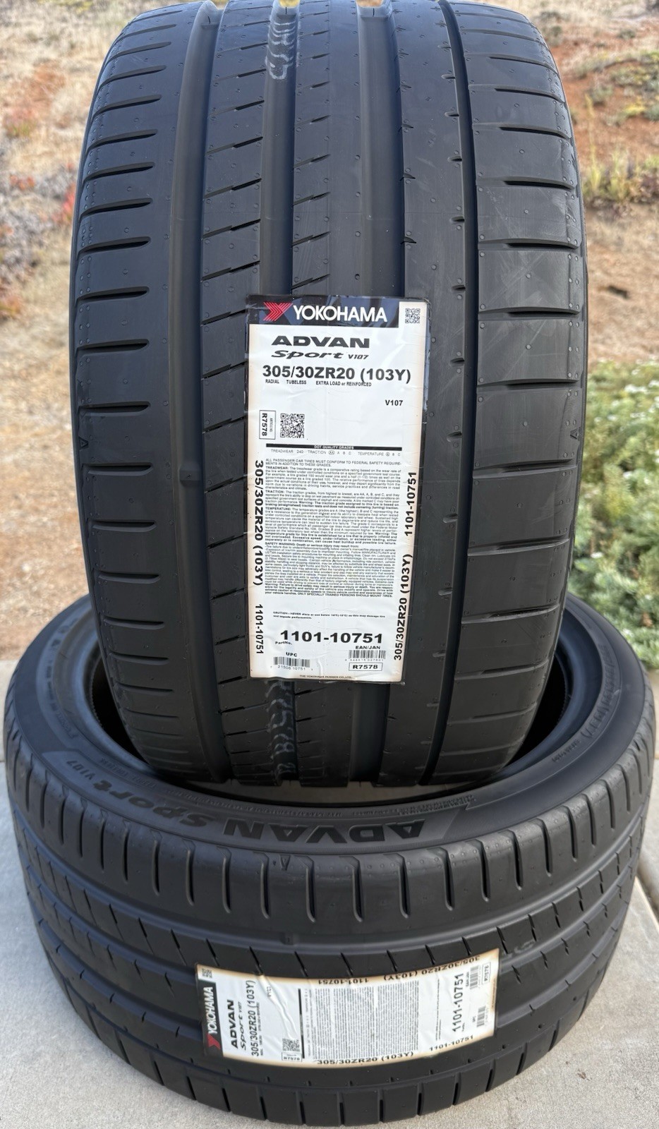Set of TWO BRAND NEW 305/30ZR20 (103Y) Yokohama ADVAN Sport V107 Tires 3053020