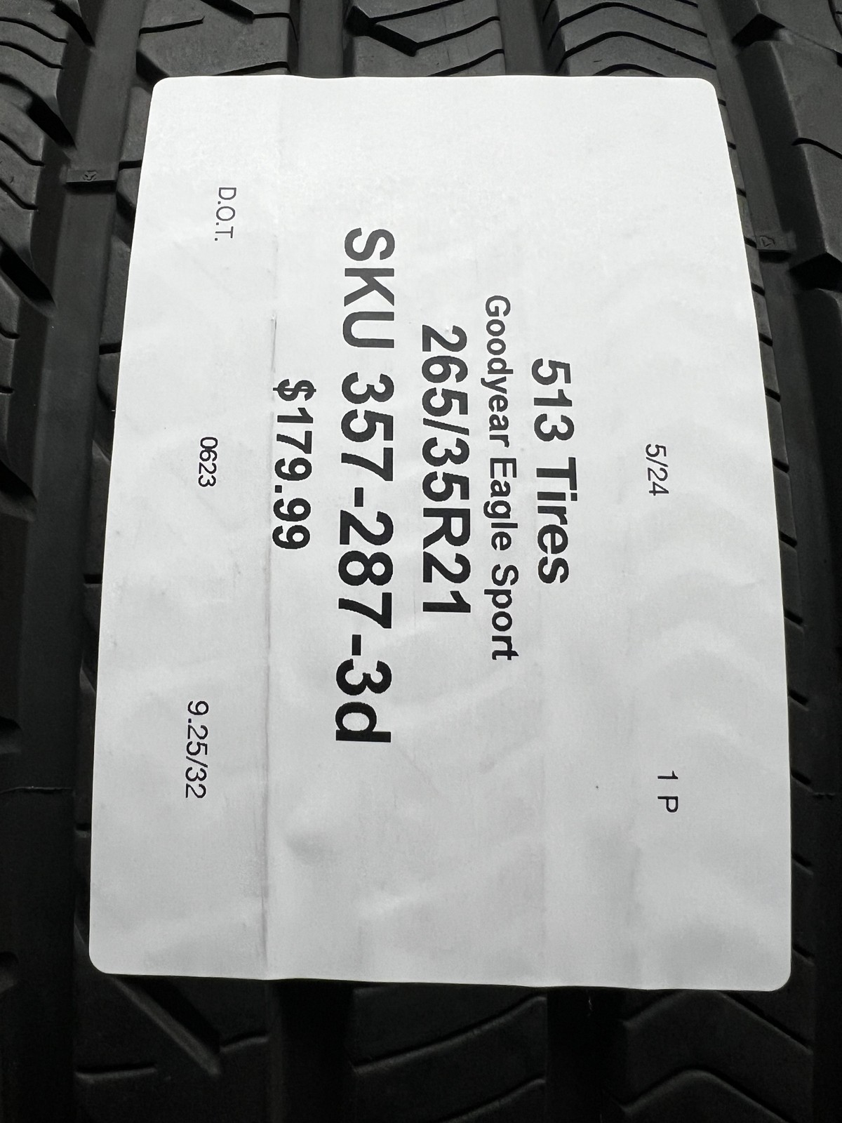 1 Tire Goodyear Eagle Sport AO SoundComfort 265/35R21 101H DOT.0623 9.25/32
