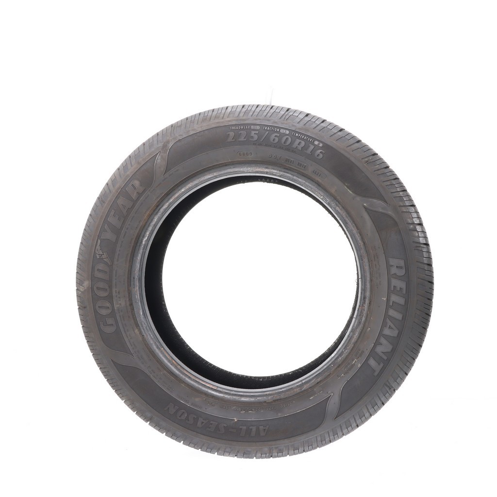Set of (4) Used 225/60R16 Goodyear Reliant All-season 98H – 8.5-9.5/32