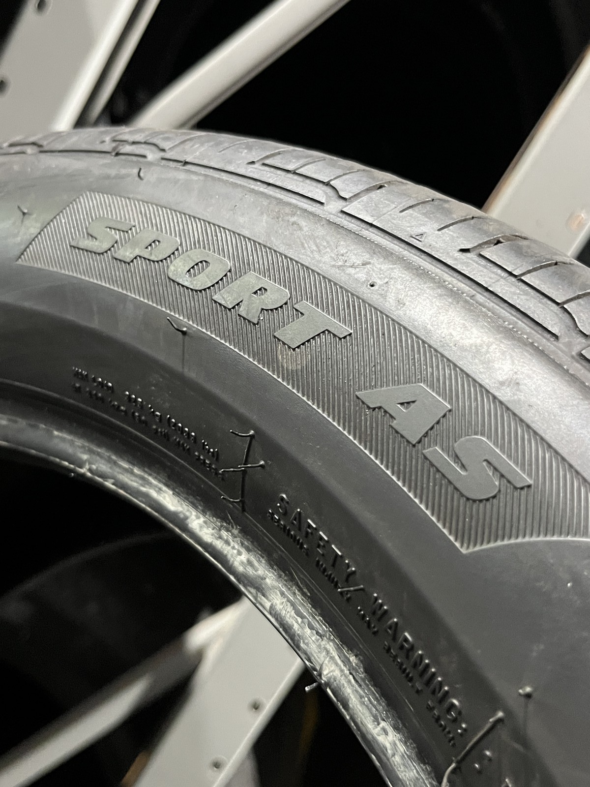 1 Tire Bridgestone Dueler H/P Sport AS RFT ★ BMW 245/50R19 105H DOT.0624 5.5/32