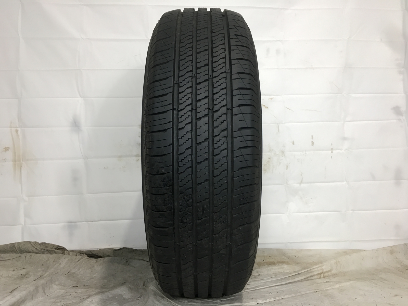 [1] Radar Rivera H/T P245/70R17 245 70 17 Tire 9.5-9.75/32